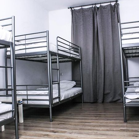 Baba Hostel Kaliszki Exteriör bild